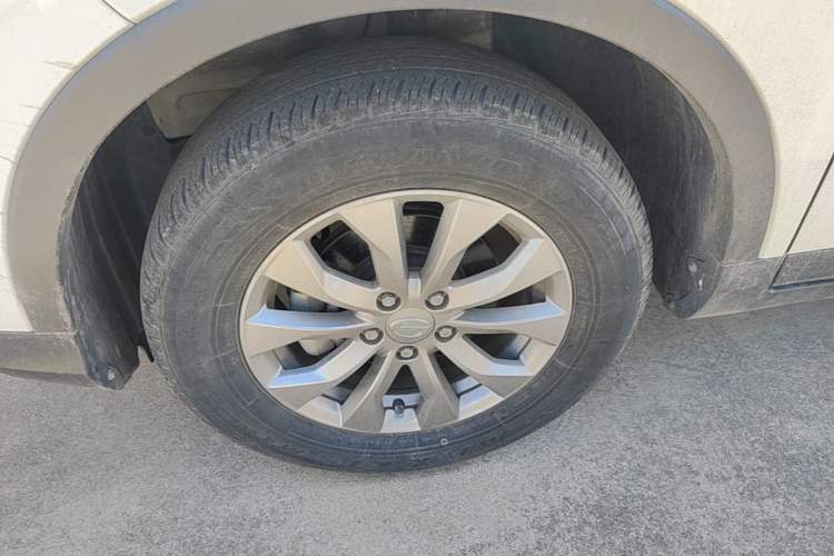 Used GAC Trumpchi GS3 2019 235T Manual Comfort Edition Left Front Wheel Hub