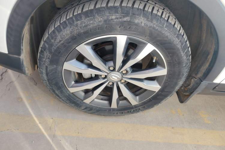 Used GAC Trumpchi GS3 2019 150N Manual Elite Edition Left Front Wheel Hub