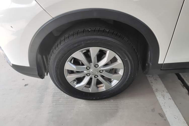 Used GAC Trumpchi GS3 2019 235T Manual Comfort Edition Left Front Wheel Hub