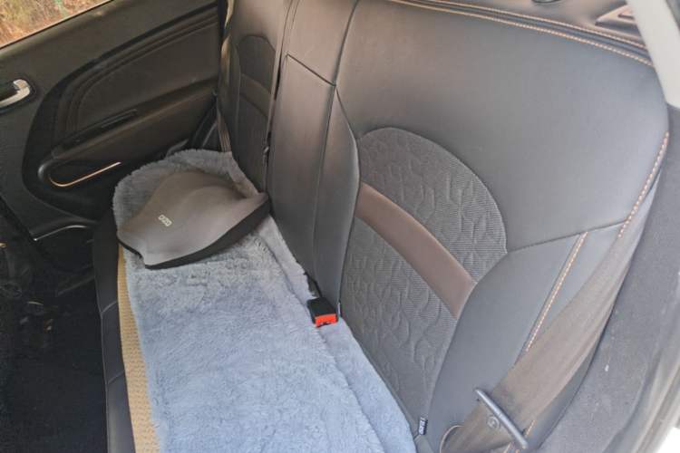 Used GAC Trumpchi GS3 2019 235T Automatic Elite Edition Left Rear Seat
