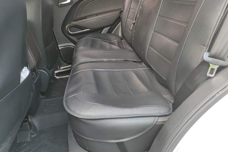 Used GAC Trumpchi GS3 2019 235T Automatic Elite Edition Left Rear Seat