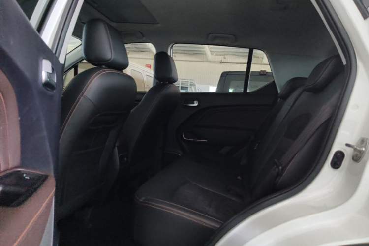 Used GAC Trumpchi GS3 2019 235T Automatic Elite Edition Left Rear Seat