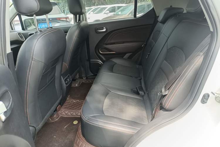 Used GAC Trumpchi GS3 2019 235T Automatic Elite Edition Left Rear Seat
