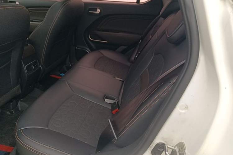 Used GAC Trumpchi GS3 2019 235T Automatic Elite Edition Left Rear Seat