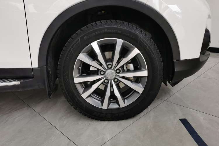 Used GAC Trumpchi GS3 2019 235T Automatic Elite Edition Left Rear Wheel Hub