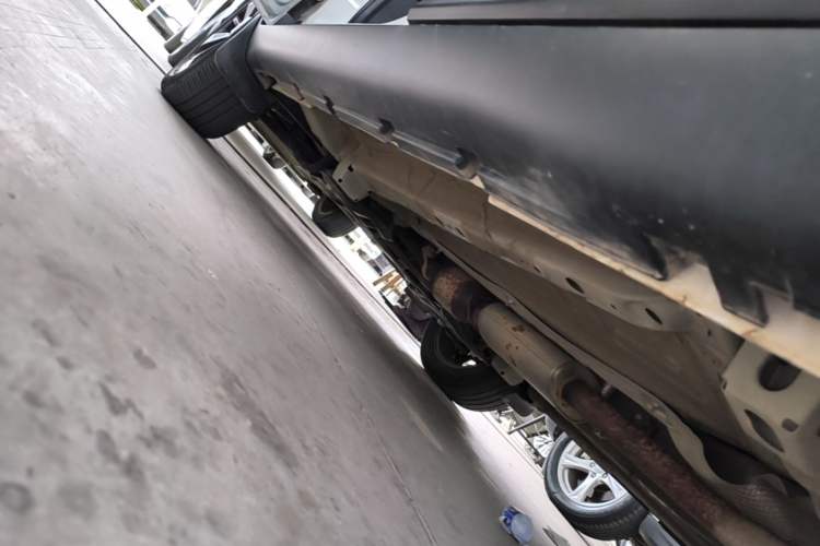Used GAC Trumpchi GS3 2019 235T Automatic Luxury Edition Left Side Sill