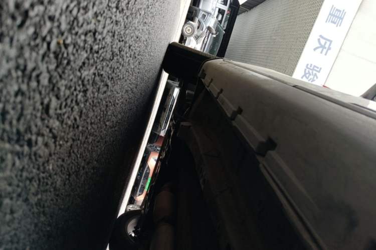 Used GAC Trumpchi GS3 2019 235T Automatic Elite Edition Left Side Sill