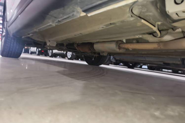 Used GAC Trumpchi GS3 2019 235T Automatic Elite Edition Left Side Sill