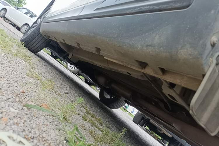 Used GAC Trumpchi GS3 2019 235T Automatic Elite Edition Left Side Sill