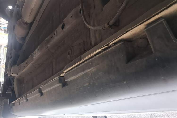 Used GAC Trumpchi GS3 2019 235T Automatic Elite Edition Left Side Sill