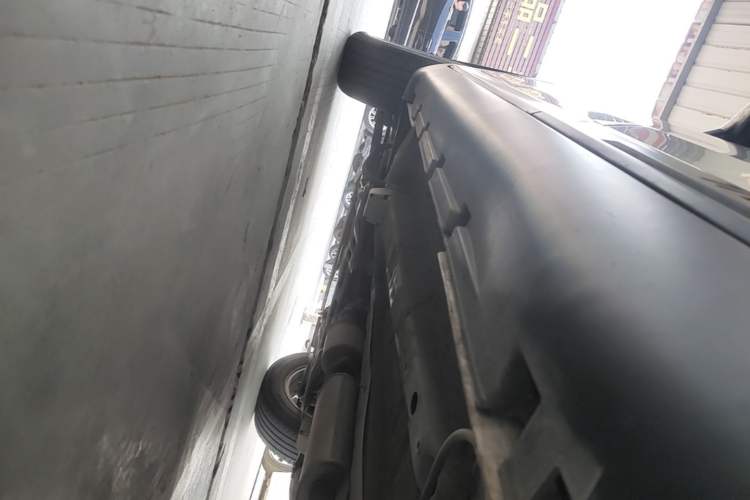 Used GAC Trumpchi GS3 2019 235T Manual Comfort Edition Left Side Sill
