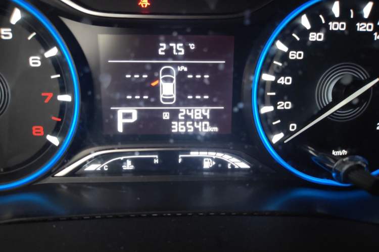 Used GAC Trumpchi GS3 2019 235T Automatic Elite Edition Odometer Close Up