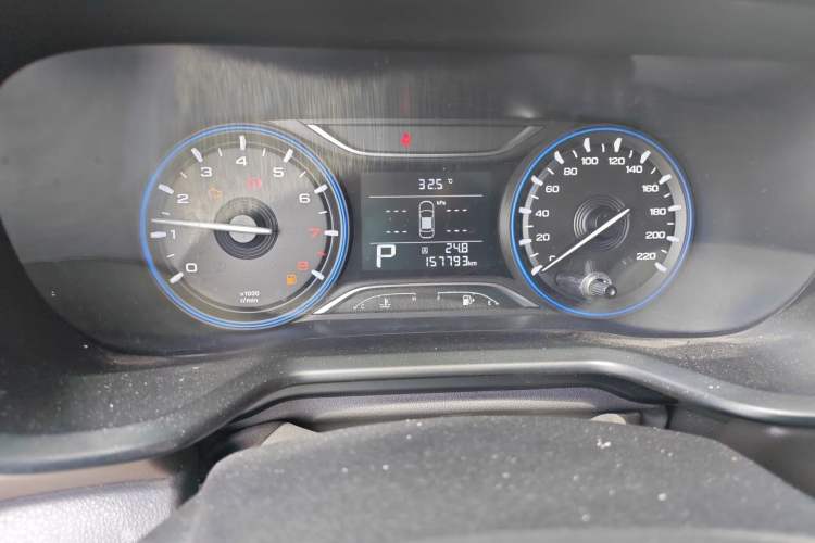 Used GAC Trumpchi GS3 2019 235T Automatic Elite Edition Odometer Close Up