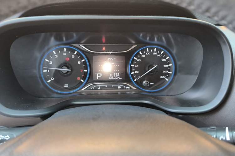Used GAC Trumpchi GS3 2019 235T Automatic Elite Edition Odometer Close Up