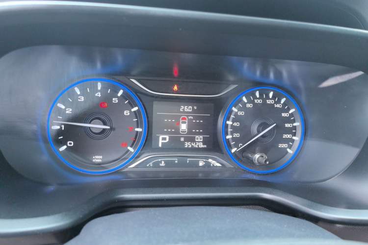 Used GAC Trumpchi GS3 2019 235T Automatic Elite Edition Odometer Close Up