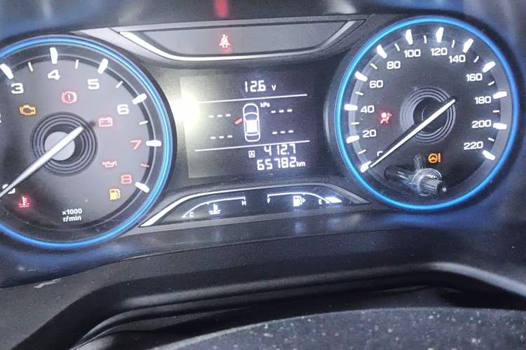 Used GAC Trumpchi GS3 2019 235T Manual Comfort Edition Odometer Close Up