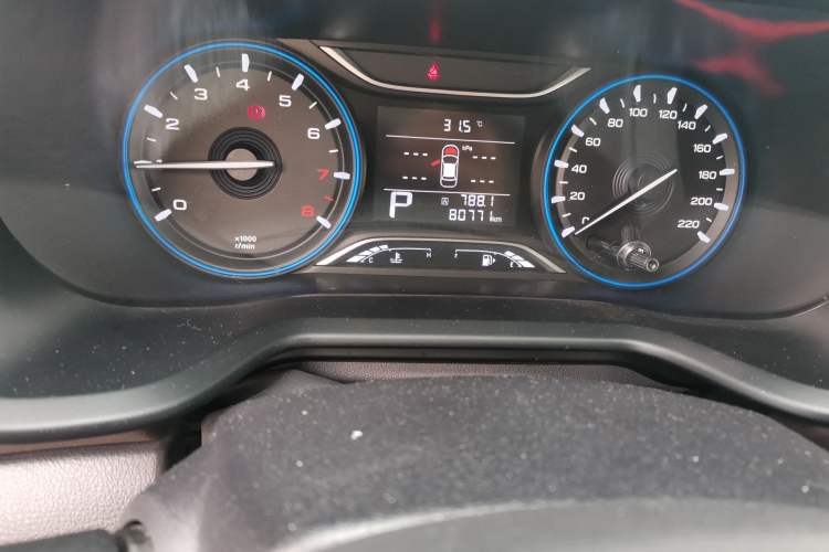 Used GAC Trumpchi GS3 2019 235T Automatic Elite Edition Odometer Close Up