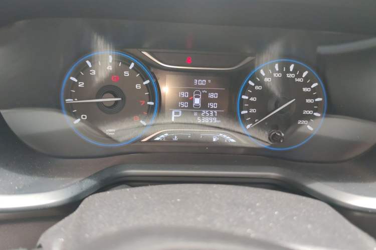 Used GAC Trumpchi GS3 2019 235T Automatic Elite Edition Odometer Close Up