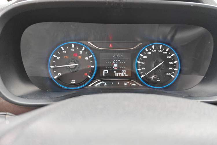 Used GAC Trumpchi GS3 2019 235T Automatic Elite Edition Odometer Close Up