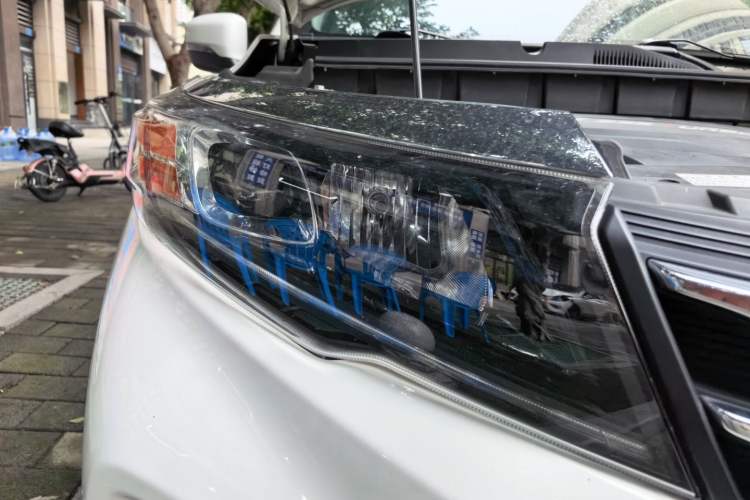Used GAC Trumpchi GS3 2019 235T Manual Elite Edition Right Front Headlight