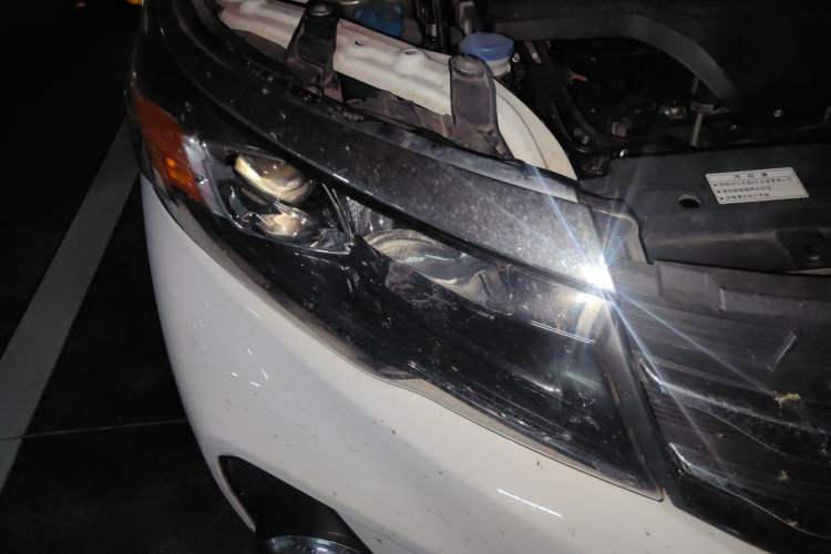 Used GAC Trumpchi GS3 2019 235T Automatic Elite Edition Right Front Headlight
