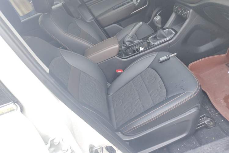 Used GAC Trumpchi GS3 2019 235T Manual Elite Edition Right Front Seat