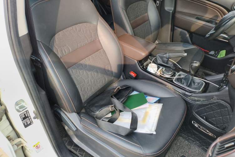 Used GAC Trumpchi GS3 2019 235T Manual Elite Edition Right Front Seat