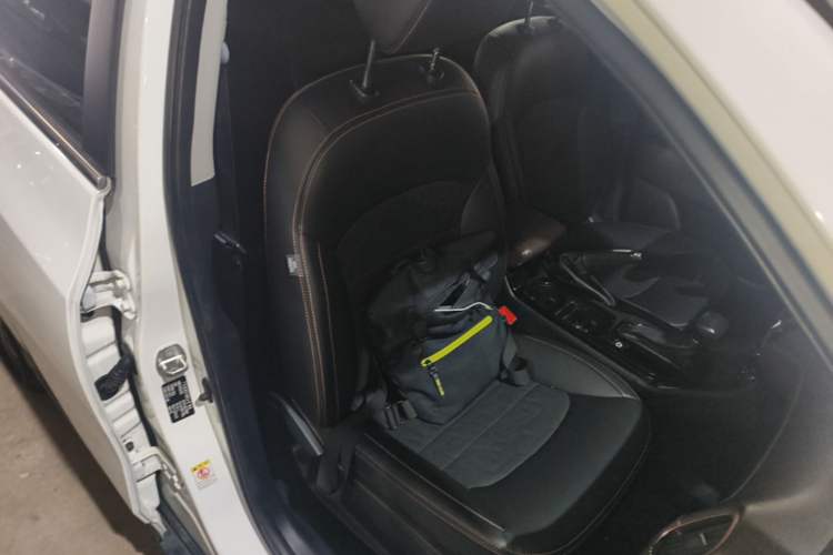 Used GAC Trumpchi GS3 2019 235T Automatic Elite Edition Right Front Seat