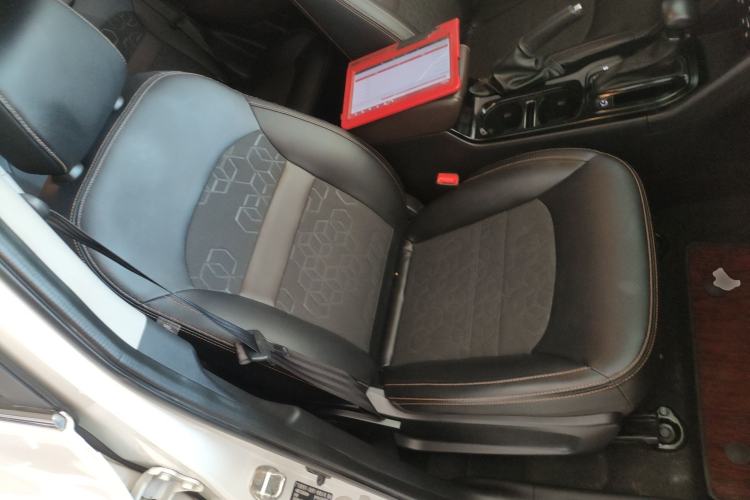 Used GAC Trumpchi GS3 2019 235T Automatic Elite Edition Right Front Seat