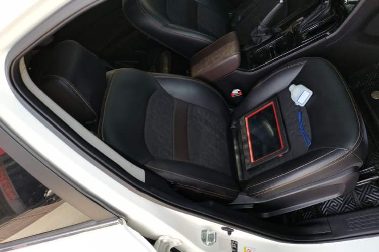 Used GAC Trumpchi GS3 2019 235T Automatic Elite Edition Right Front Seat