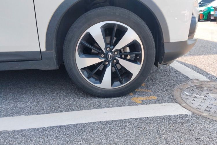 Used GAC Trumpchi GS3 2019 235T Automatic Luxury Edition Right Front Wheel Hub