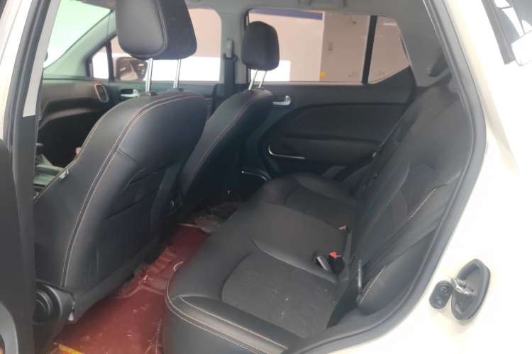 Used GAC Trumpchi GS3 2019 235T Automatic Elite Edition Right Rear Seat