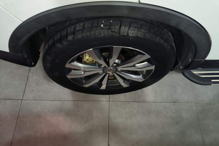 Used GAC Trumpchi GS3 2019 235T Automatic Elite Edition Right Rear Wheel Hub