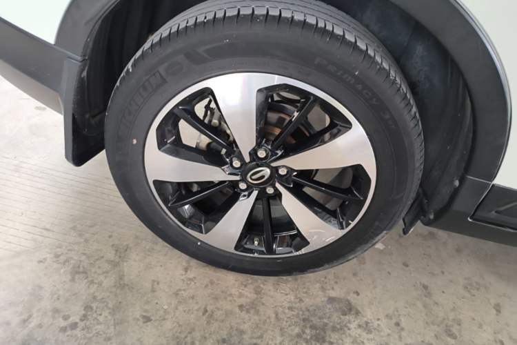 Used GAC Trumpchi GS3 2019 235T Automatic Luxury Edition Right Rear Wheel Hub