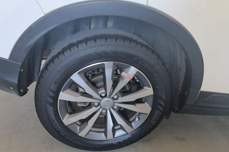 Used GAC Trumpchi GS3 2019 235T Automatic Elite Edition Right Rear Wheel Hub