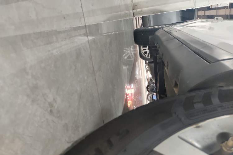 Used GAC Trumpchi GS3 2019 150N Automatic Elite Edition Right Side Sill