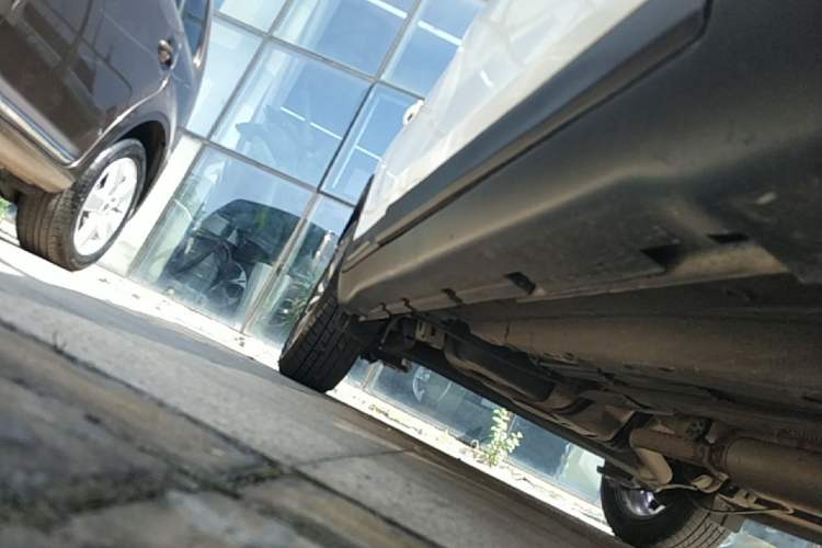 Used GAC Trumpchi GS3 2019 235T Automatic Elite Edition Right Side Sill