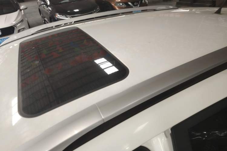 Used GAC Trumpchi GS3 2019 235T Automatic Elite Edition Roof