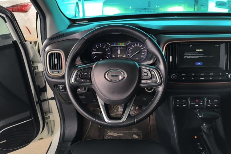 Used GAC Trumpchi GS3 2019 235T Automatic Luxury Edition Steering Wheel