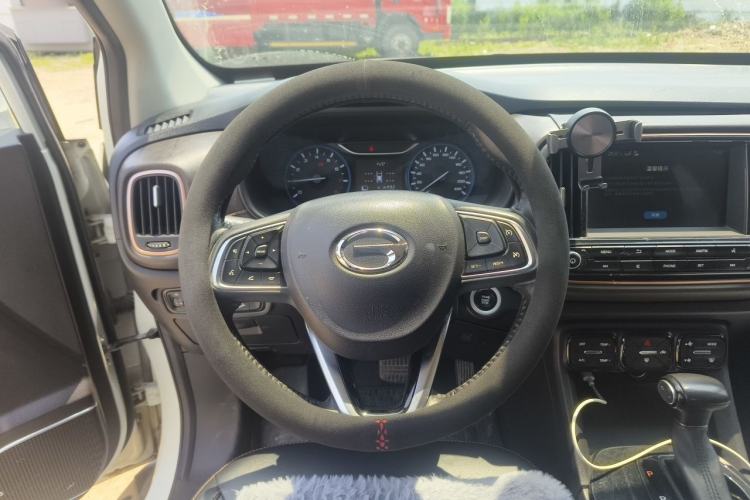 Used GAC Trumpchi GS3 2019 235T Automatic Elite Edition Steering Wheel