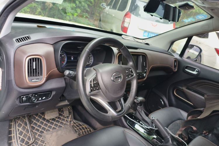 Used GAC Trumpchi GS3 2019 235T Automatic Elite Edition Steering Wheel