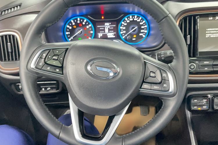 Used GAC Trumpchi GS3 2019 235T Automatic Elite Edition Steering Wheel