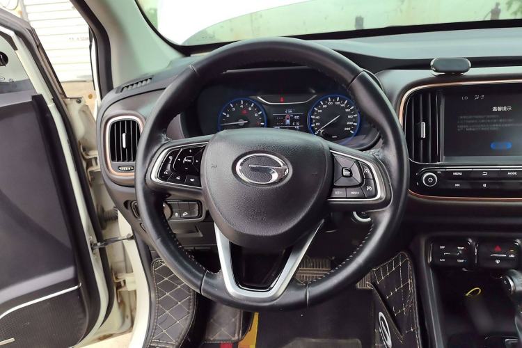 Used GAC Trumpchi GS3 2019 235T Automatic Elite Edition Steering Wheel