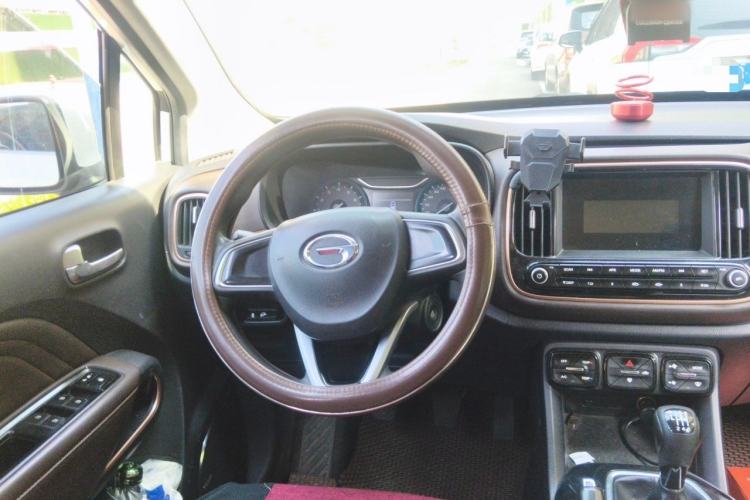 Used GAC Trumpchi GS3 2019 235T Manual Comfort Edition Steering Wheel