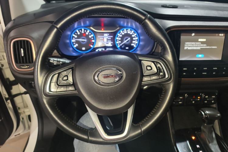 Used GAC Trumpchi GS3 2019 235T Automatic Elite Edition Steering Wheel