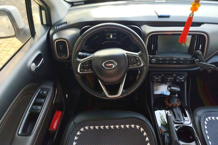 Used GAC Trumpchi GS3 2019 150N Automatic Elite Edition Steering Wheel