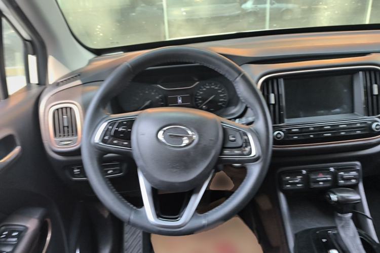 Used GAC Trumpchi GS3 2019 235T Automatic Elite Edition Steering Wheel