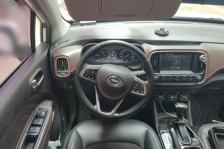 Used GAC Trumpchi GS3 2019 235T Automatic Elite Edition Steering Wheel