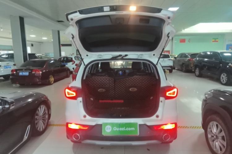 Used GAC Trumpchi GS3 2019 235T Automatic Elite Edition Trunk