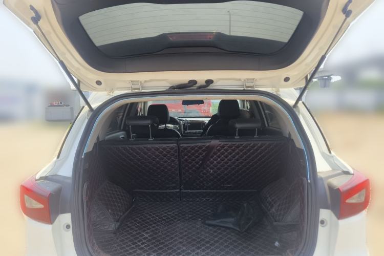 Used GAC Trumpchi GS3 2019 235T Automatic Elite Edition Trunk